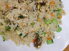 -煲煲掂风味煲仔饭餐厅(西区店)