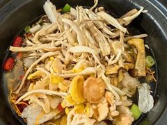 -菌乡缘·野生菌蒸汽鱼火锅(江边夜市店)
