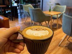 -ZING COFFEE 镜咖啡