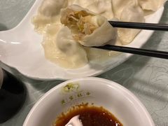 酸菜猪肉馅-黄家饺子东北特色菜馆(湖滨商业街店)