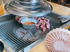 雪花牛肉-肉甲韩国木炭烤肉(新壹街1店)