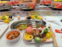 -龍歌自助小火锅(市南金茂湾店)