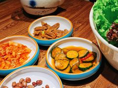 -明洞阿姨·韩式酱蟹烤肉·创意料理(三元桥店)