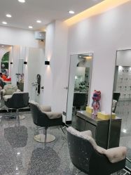 -CACA HAIR SALON