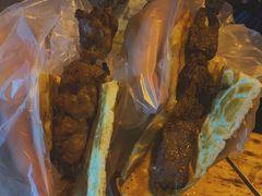 馕包肉-新疆阿力烧烤
