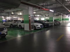 -阳光天地停车场(唐镇店)