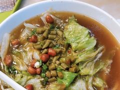 -卓雅桂林米粉