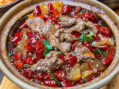 -有红鸡毛店·砂锅菜(抚琴夜市店)