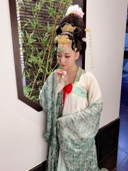 点击看大图 -盘子女人坊古装写真摄影(深圳店)