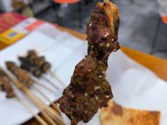 -巴汗羊肉串烧烤店