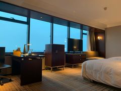 -上海龙之梦万丽酒店