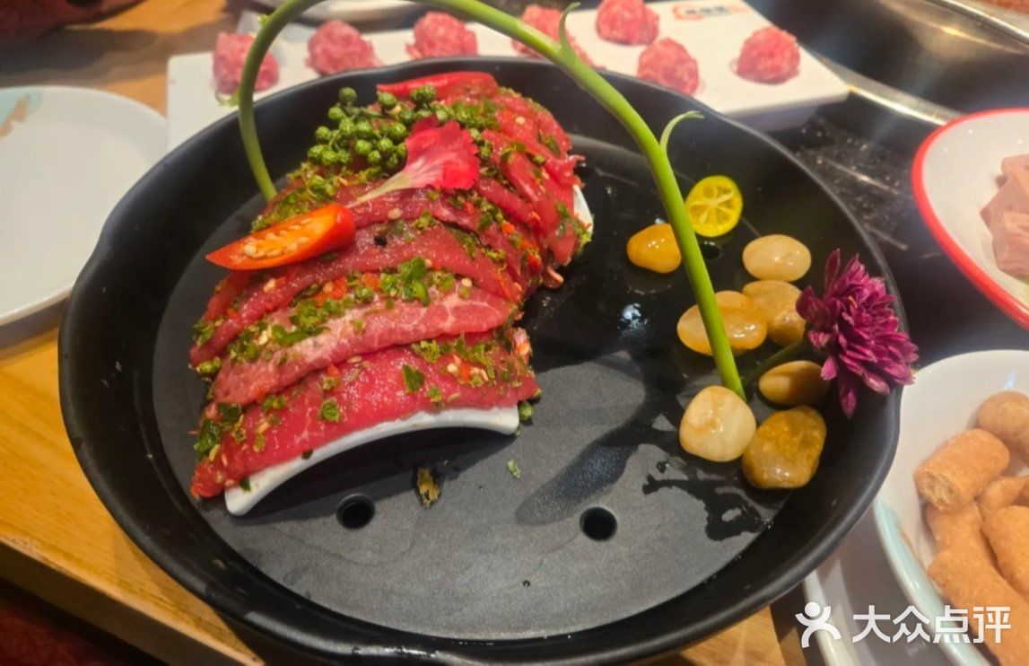 永川的火锅抗霸子之一“晓秧锅”必须🉐有它！