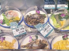 -南海底小海鲜·湘菜(鲁巷吴家湾店)