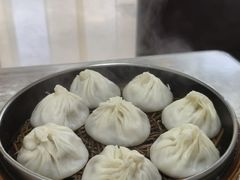招牌鲜肉汤包-曼曼汤包(建国西路店)