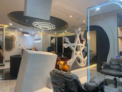 -TOP HAIR SALON