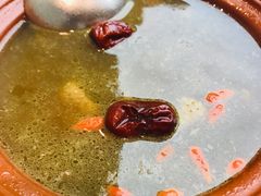 紫砂土鸡汤-有红鸡毛店·川菜(建设路店)