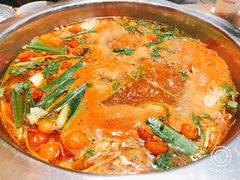 酸汤鱼-野山舂·贵州现舂酸汤火锅(鸿通城店)