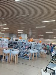 -孩子王(龙湖滨江天街店)