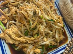 -八两八金·莱芜特色炒鸡(市南漳浦路店)