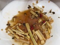 -天乐农家鱼头王(天目湖店)
