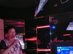 -温莎KTV(珠江路店)