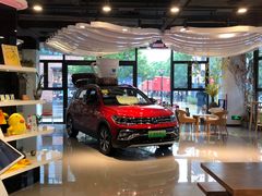 -安吉汽车生活馆(大宁中心广场C3栋店)