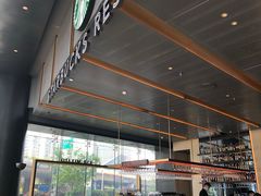 -星巴克臻选(上海合生汇1F店)