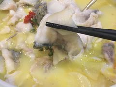 酸汤萝卜鱼-福海居烤鸭店(鸟巢店)