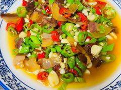 青椒火腿肉-老铁私房菜