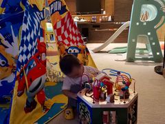 -上海滴水湖皇冠假日酒店