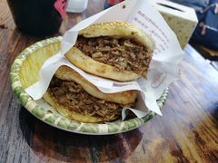 牛肉烧饼（多肉）-穆得·老周家牛肉烧饼(普利街店)