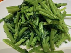 清炒当季时蔬-望乡楼上海菜(日月光店)