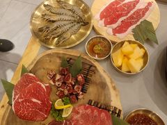 -龙虾奇迹泥炉烤肉(大华三路店)