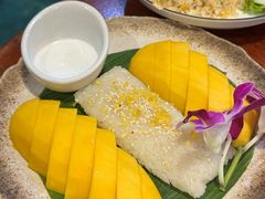 -Dang restaurant (patong phuket)