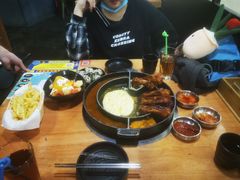 -肥肥虾庄·金牌油焖大虾(杨园滨江时代walk店)