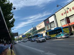 -龙翔服饰城(龙翔大厦店)