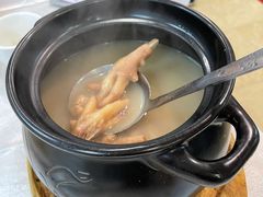 莲藕鸡脚汤（明火例汤）-文记壹心鸡(宝华路店)