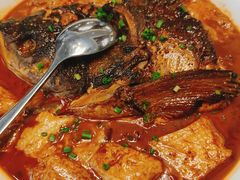 乾隆鱼头烧豆腐-乾隆美食·本帮菜(黄河路店)