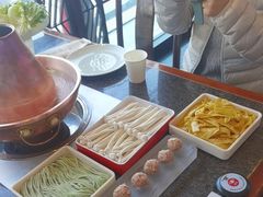 -皇城老妈·大连海鲜火锅(港湾店)