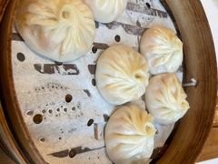 -馋三尺蟹粉小笼(人民广场店)