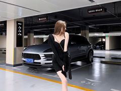 -曼哈顿商业广场(升龙广场店)