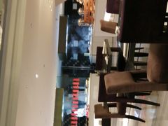 -上海滴水湖皇冠假日酒店