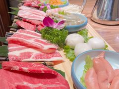 -明洞阿姨·韩式酱蟹烤肉·创意料理(三元桥店)