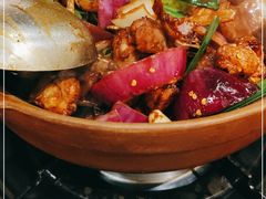 -胡须佬鸡煲四季火锅店(石厦西村直营店)