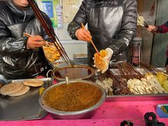-老鼓楼麻辣烫夹馍