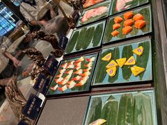 -钱小奴海鲜自助黑金店(杭州滨江龙湖店)