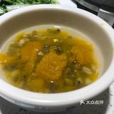 肉质很嫩,那个绿色的菜也还不错,也不是很油