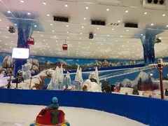 -长沙湘江冰雪世界