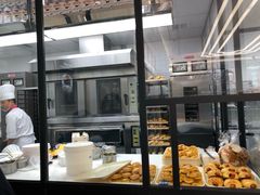 面包甜点陈列柜-味多美蛋糕(新和平里店)