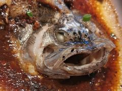 -八府香鸭·啫啫煲(华山路店)